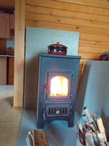 Печь-камин ВЕЗУВИЙ ПК-01 (270) с плитой беж.